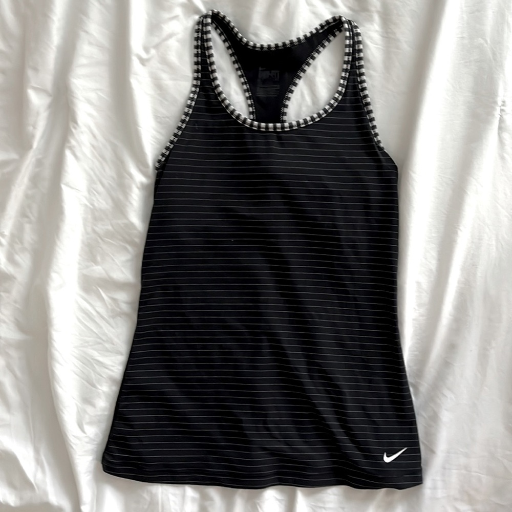 Nike DriFit Black Fitted Work Out Tank with Built-In Bra